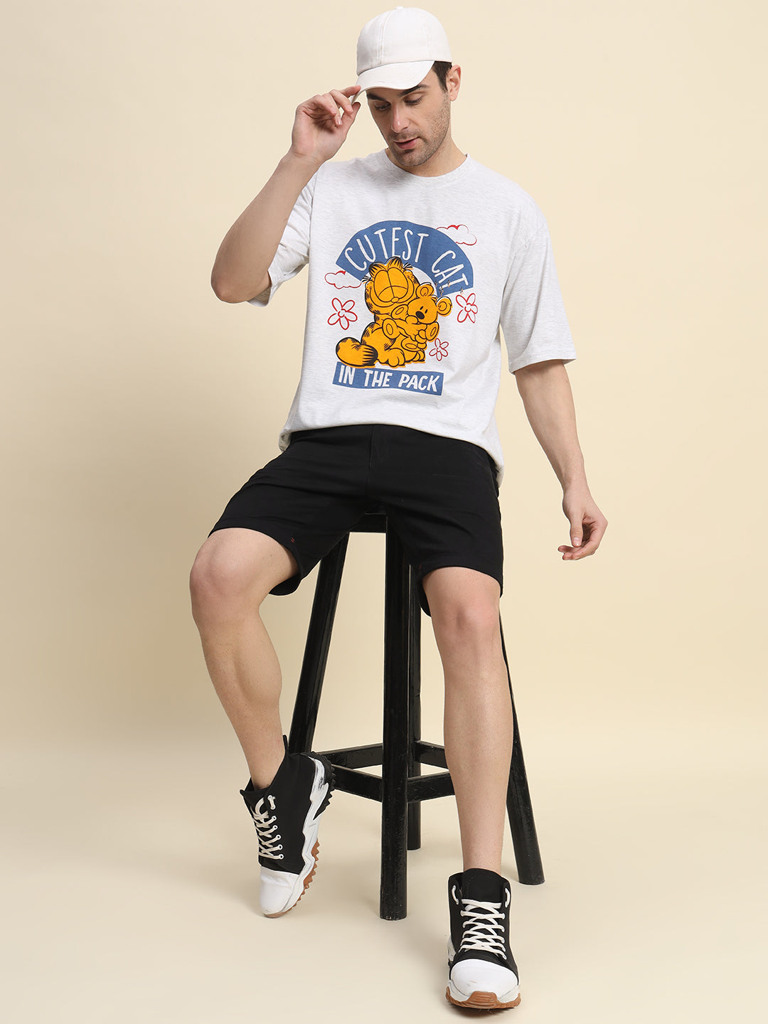 Garfield: Oversized Tee
