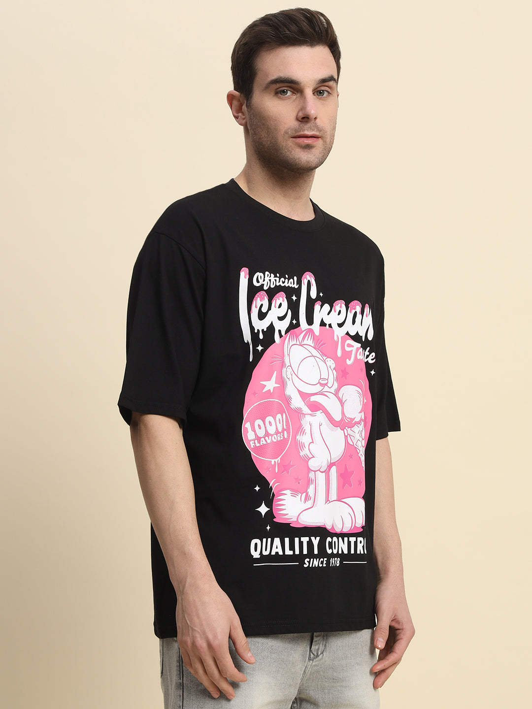 Garfield: Oversized Tee