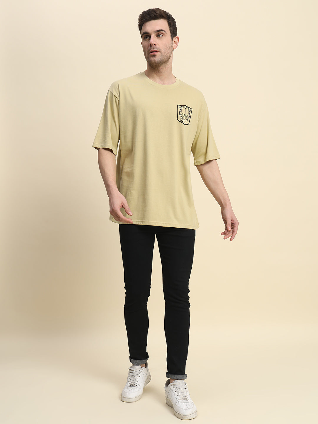 Garfield: Oversized Tee