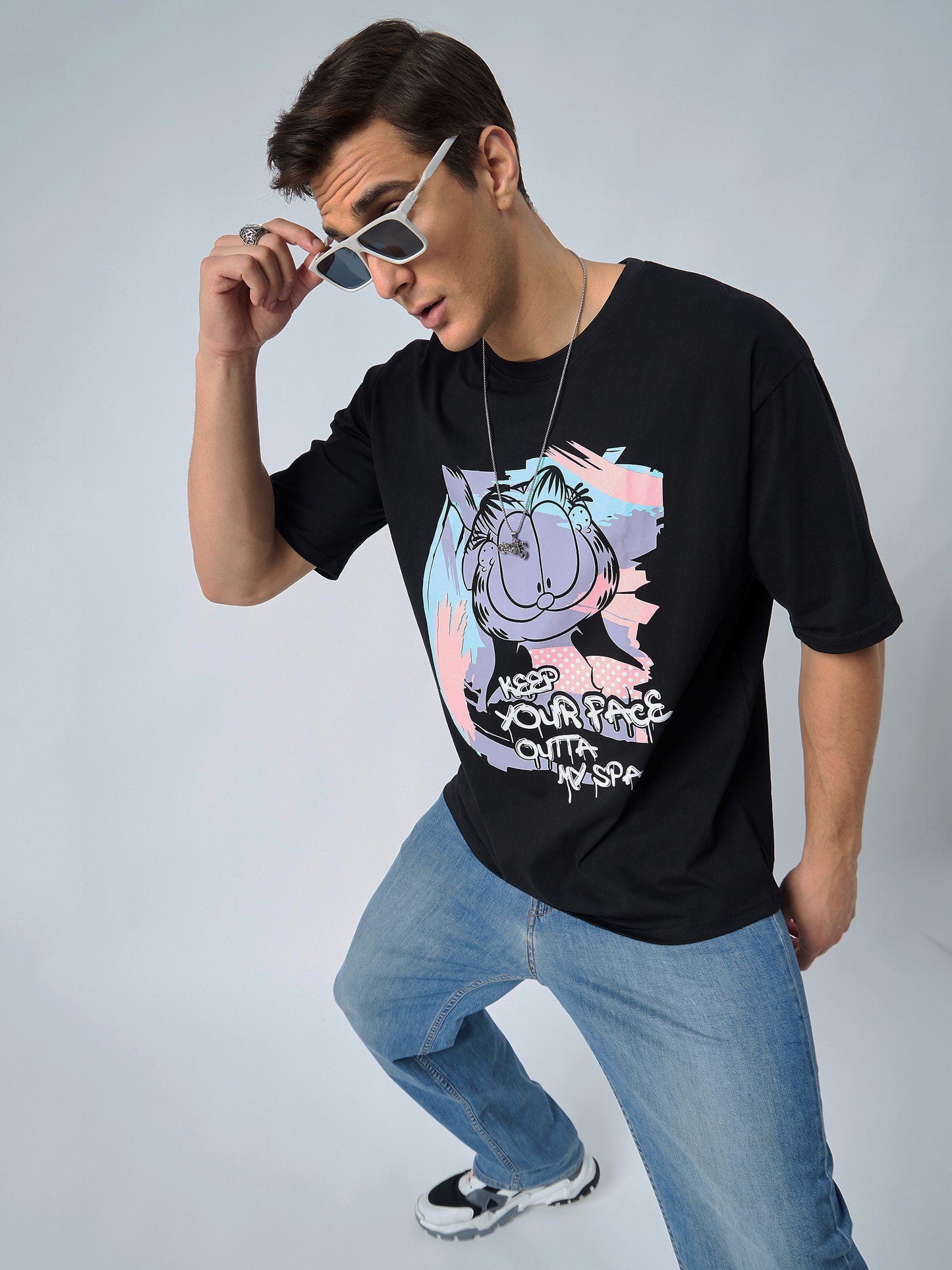 Garfield: Oversized Tee