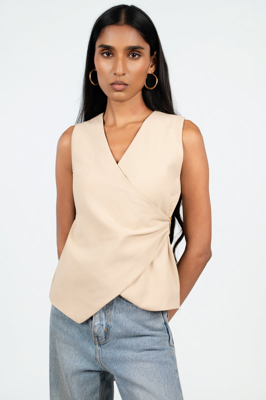 Textured Clasp Top
