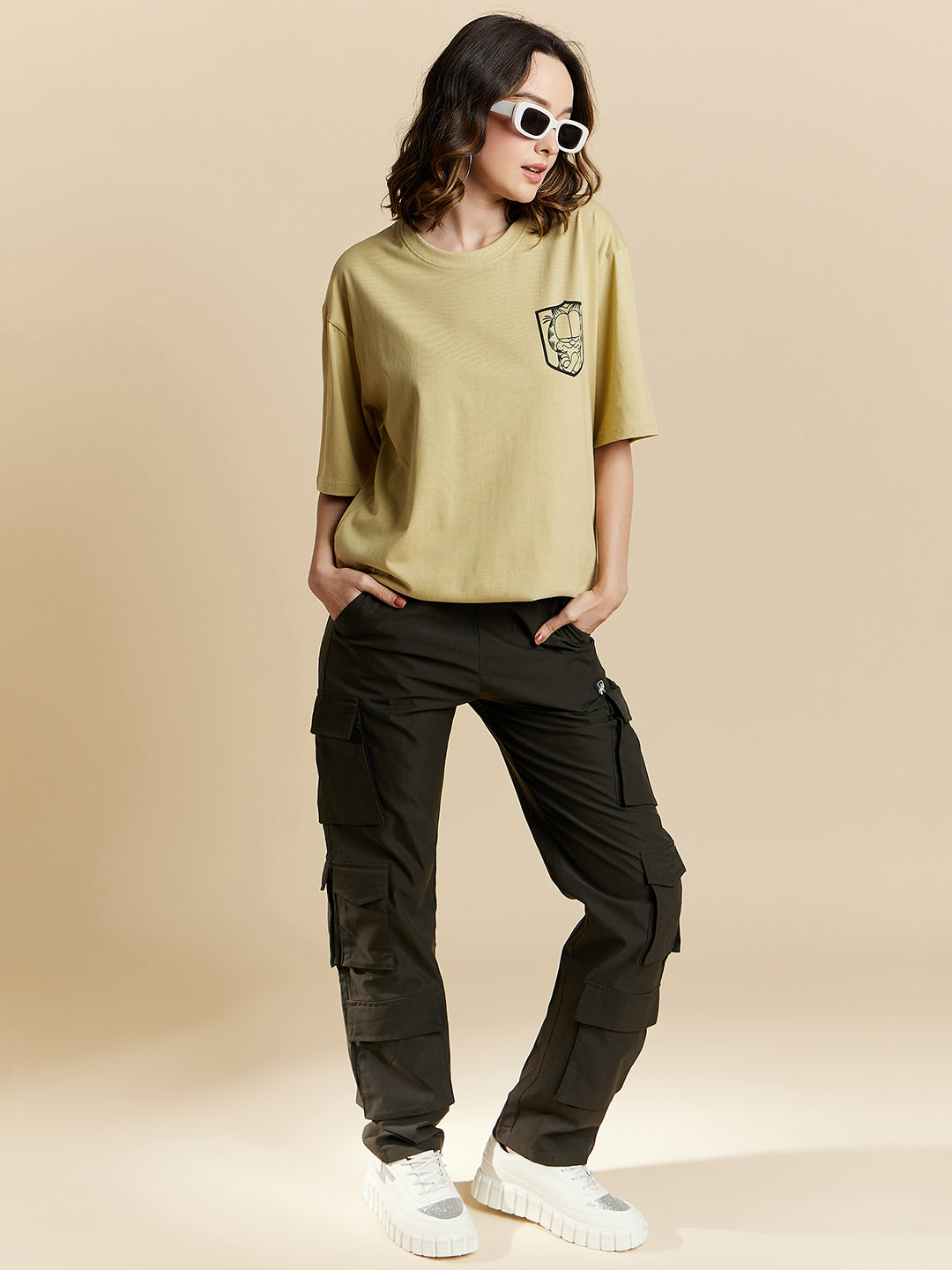 Garfield: Oversized Tee