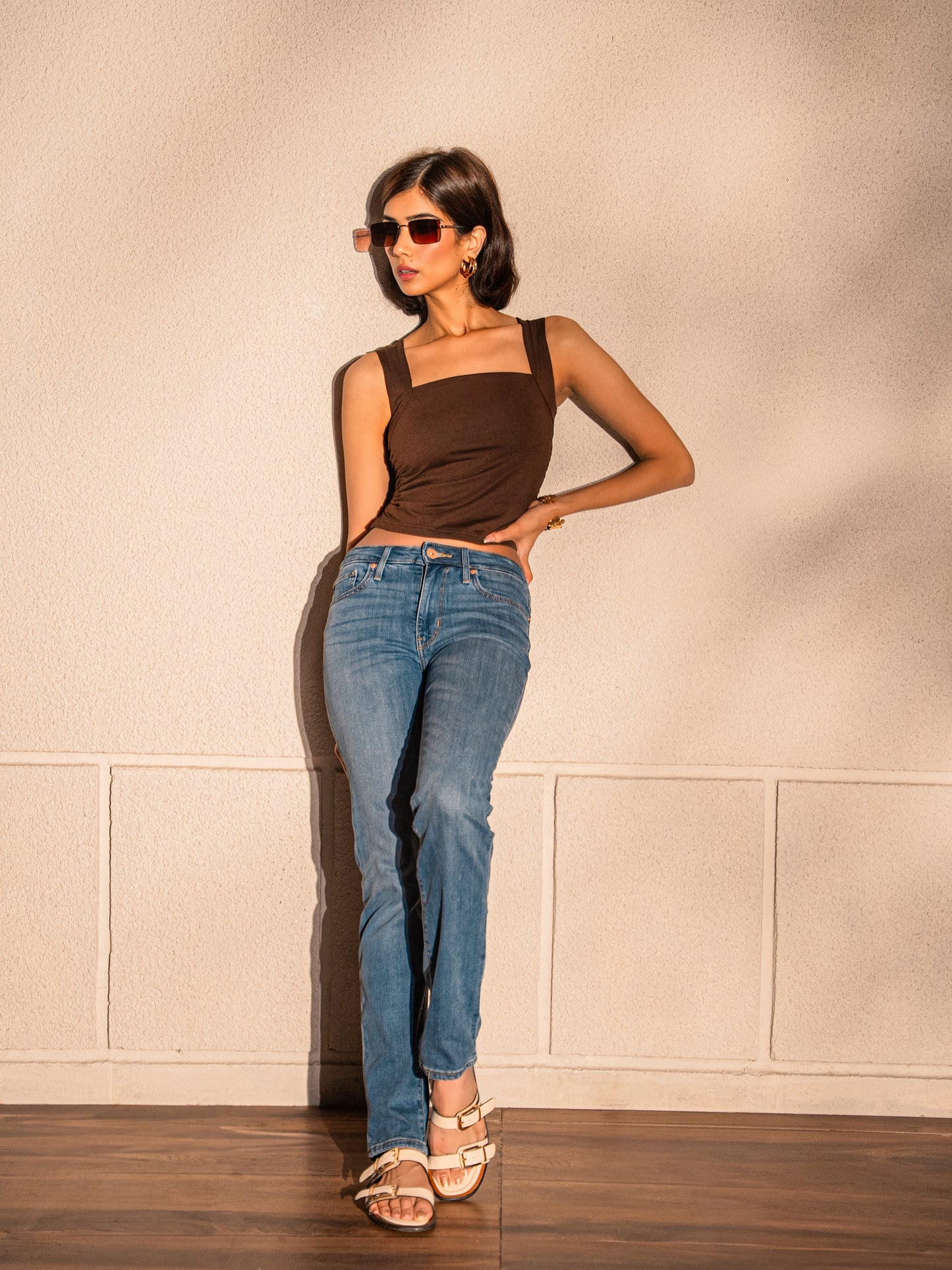 Minimal Contour Top
