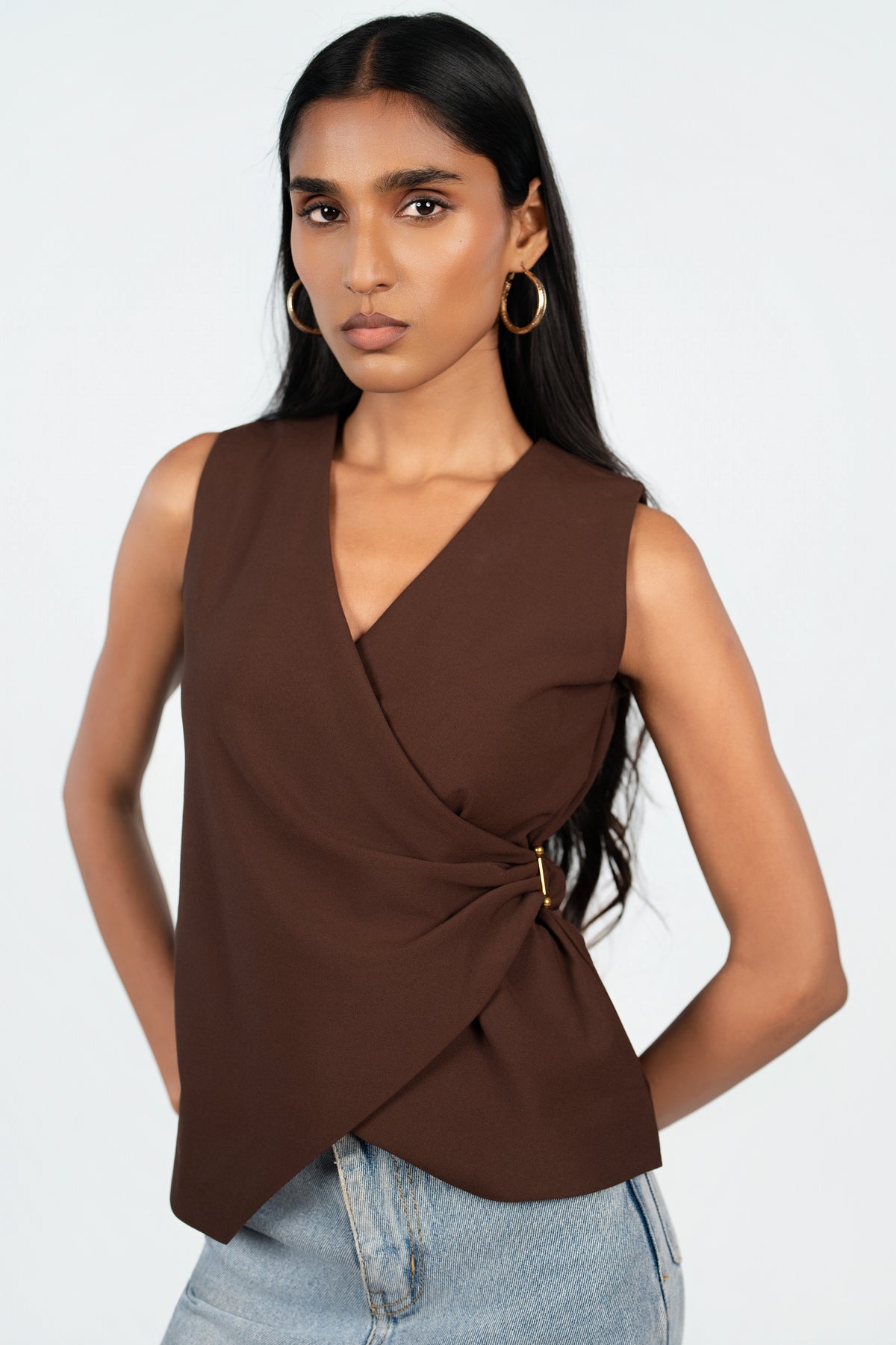 Textured Clasp Top