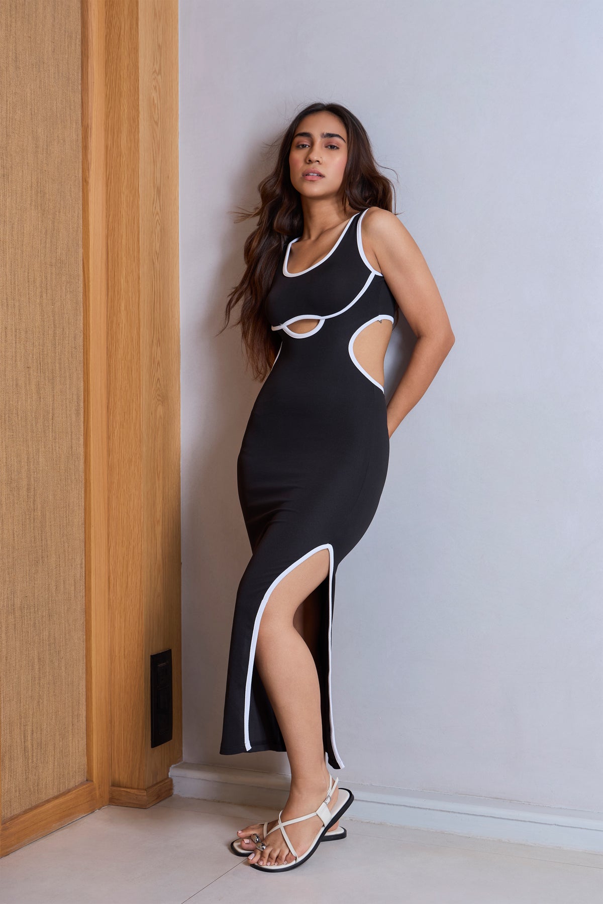 Cut-Out Midi
