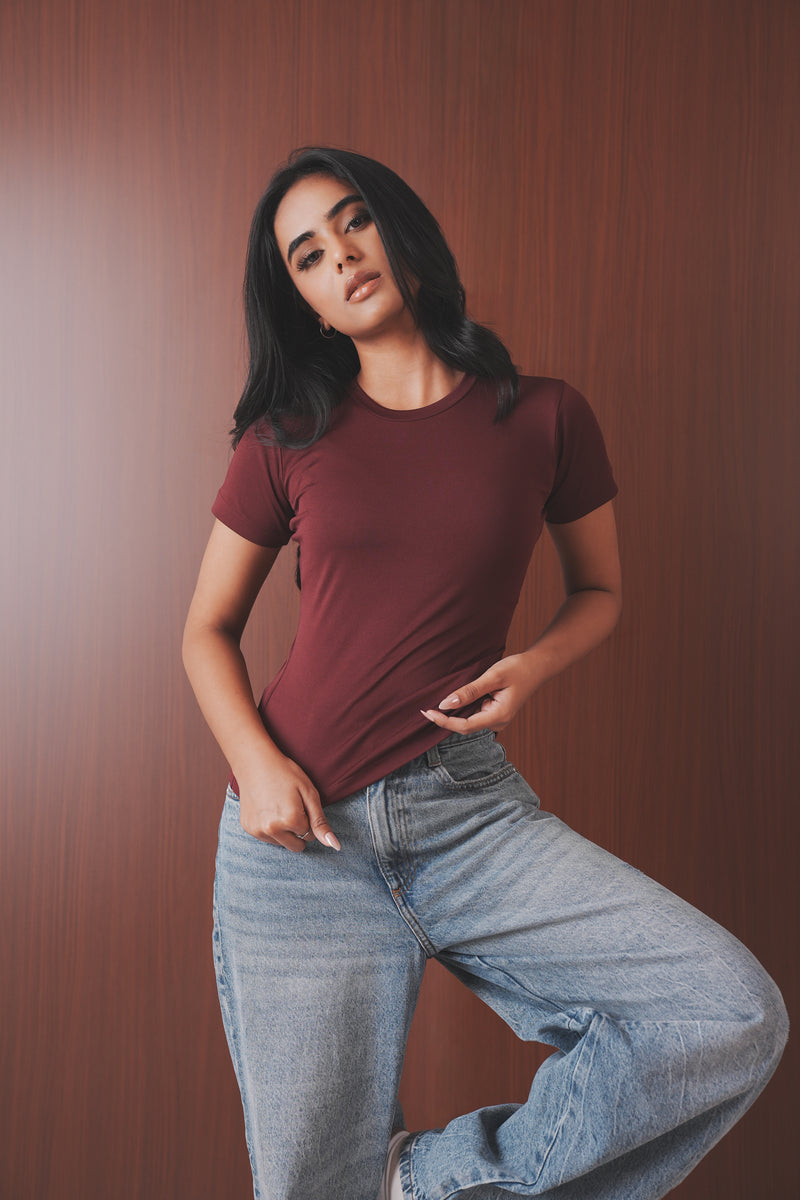 Short Sleeve Fitted T-Shirt
