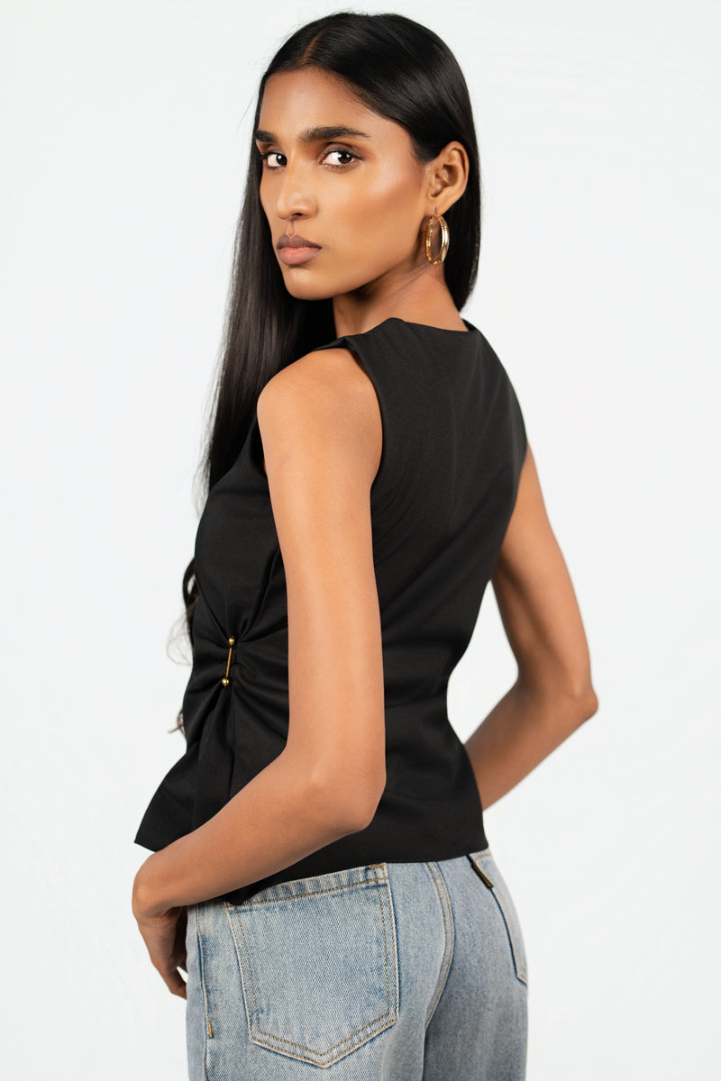 Textured Clasp Top