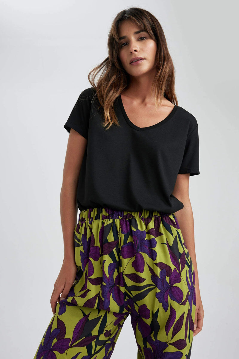 Black Relaxed Fit T-shirt
