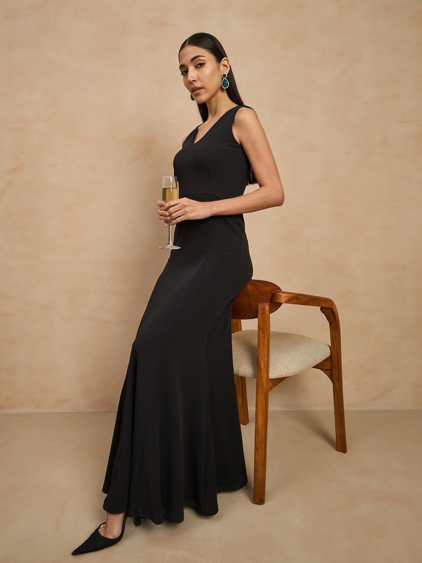Solid Sleeveless V Neck Maxi Gown