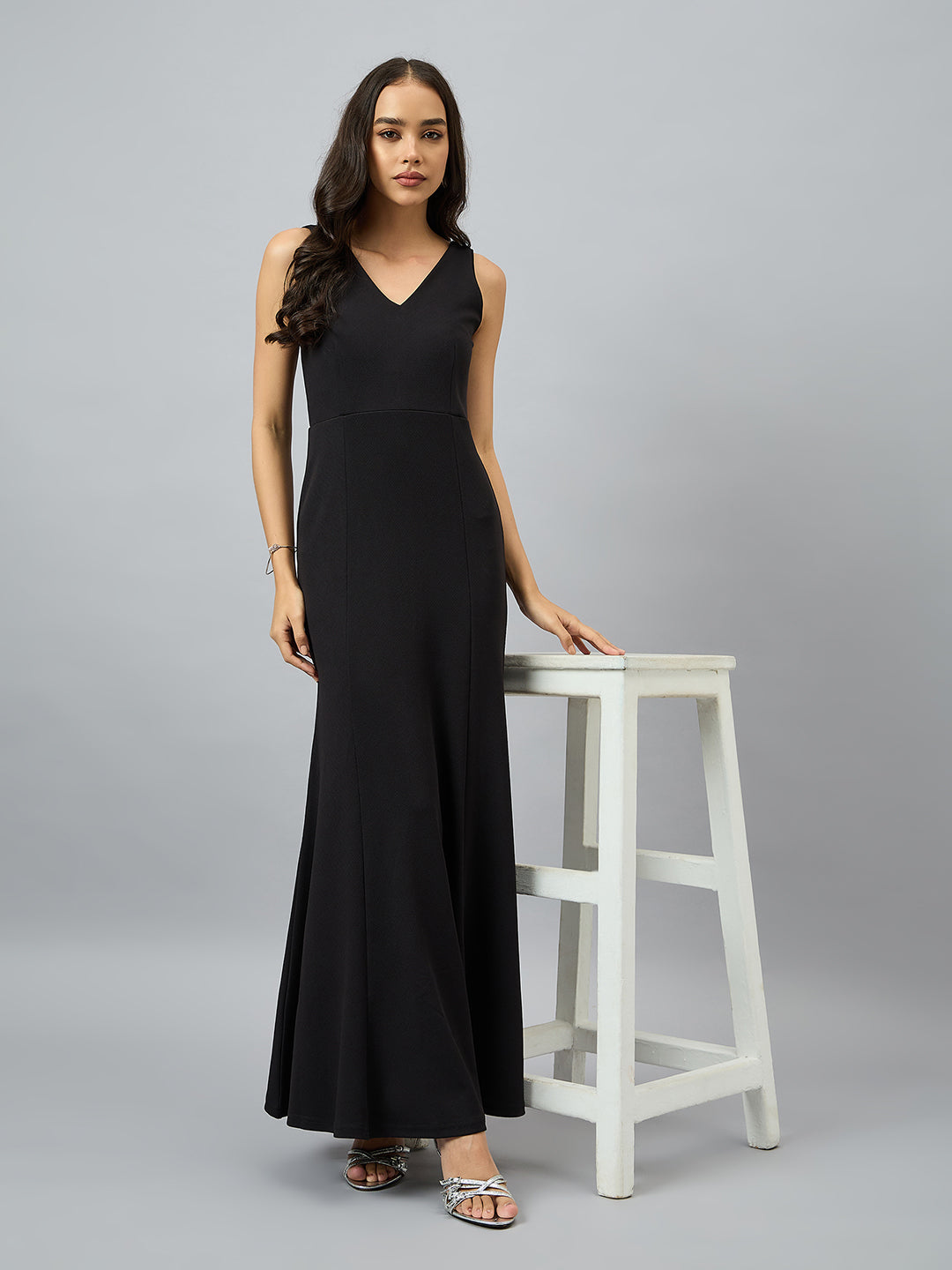 Solid Sleeveless V Neck Maxi Gown
