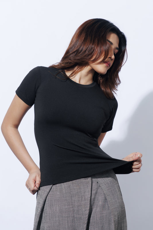 Short Sleeve Fitted T-Shirt