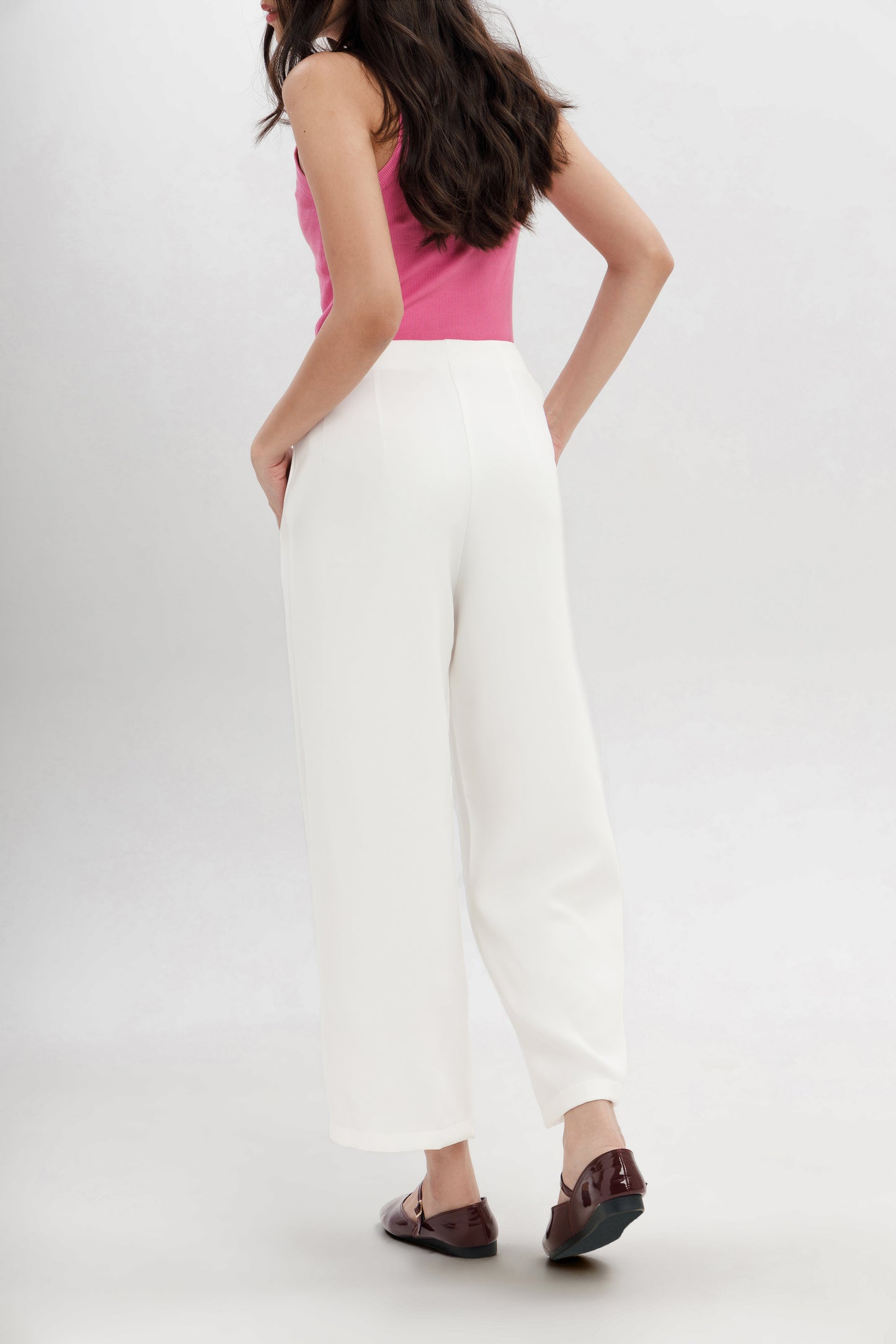 Relaxed Wide Leg Trousers