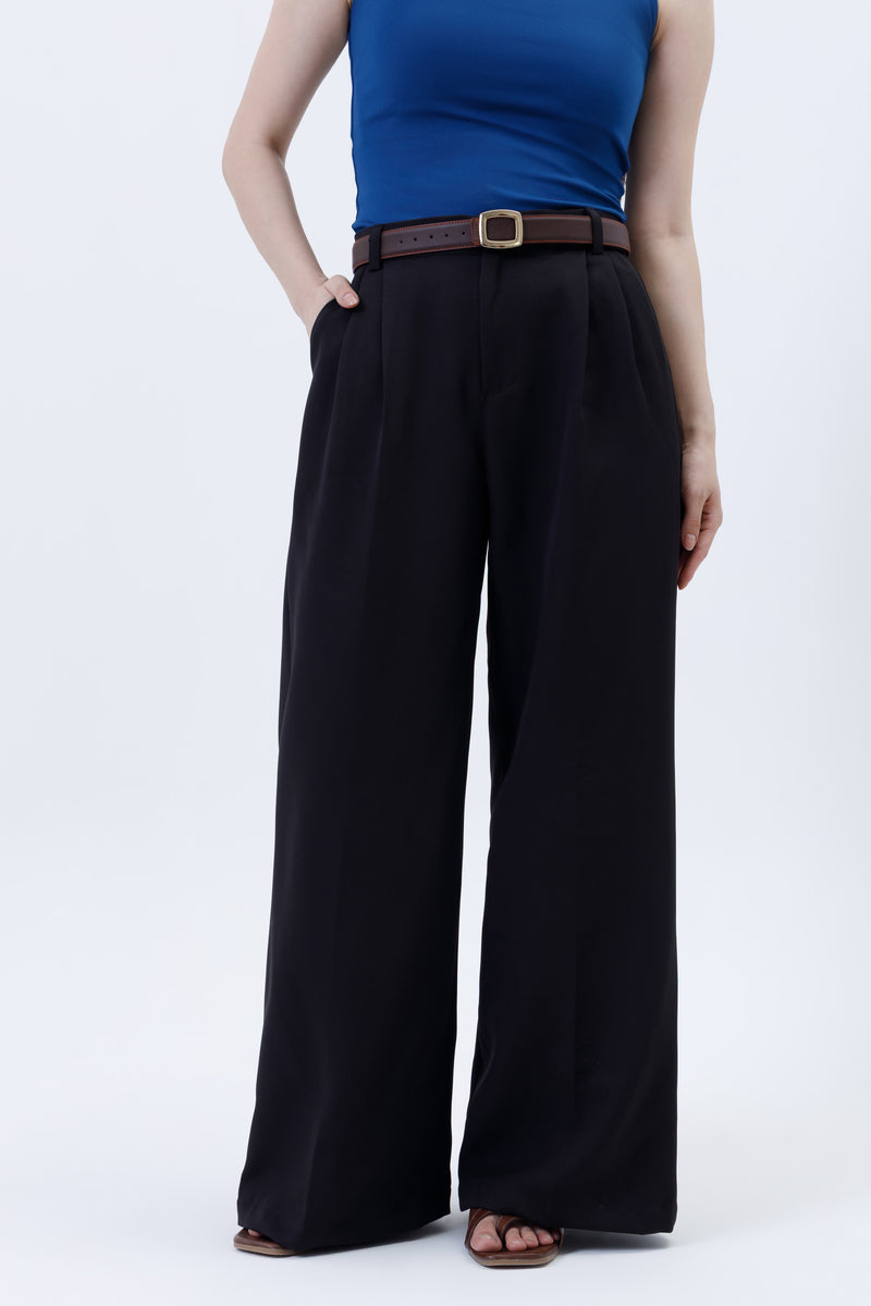 Pleated Parallel Trousers