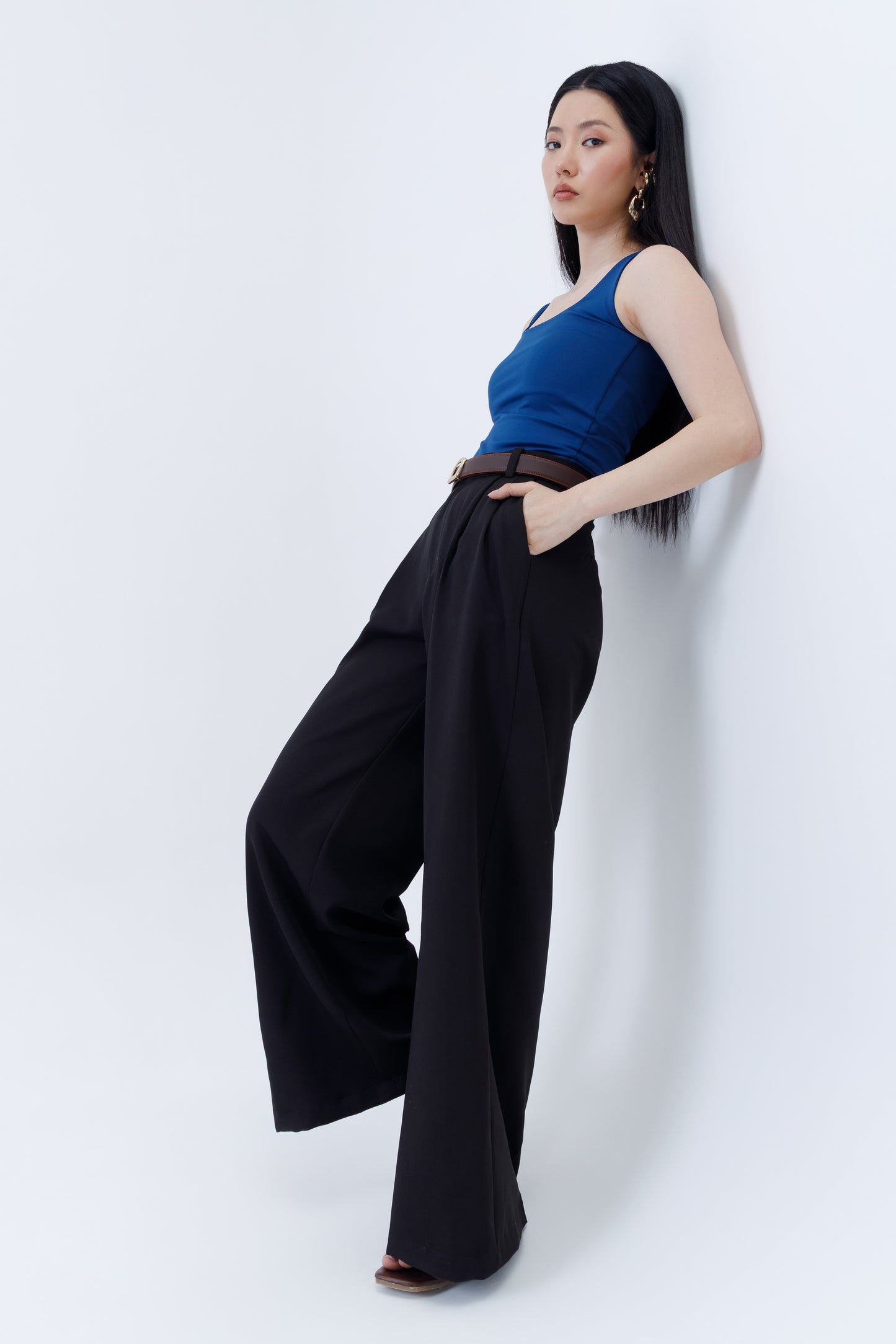 Pleated Parallel Trousers