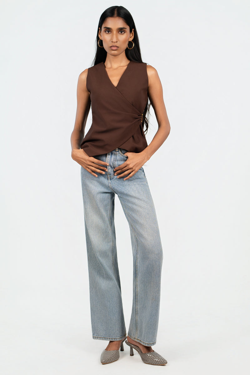 Textured Clasp Top