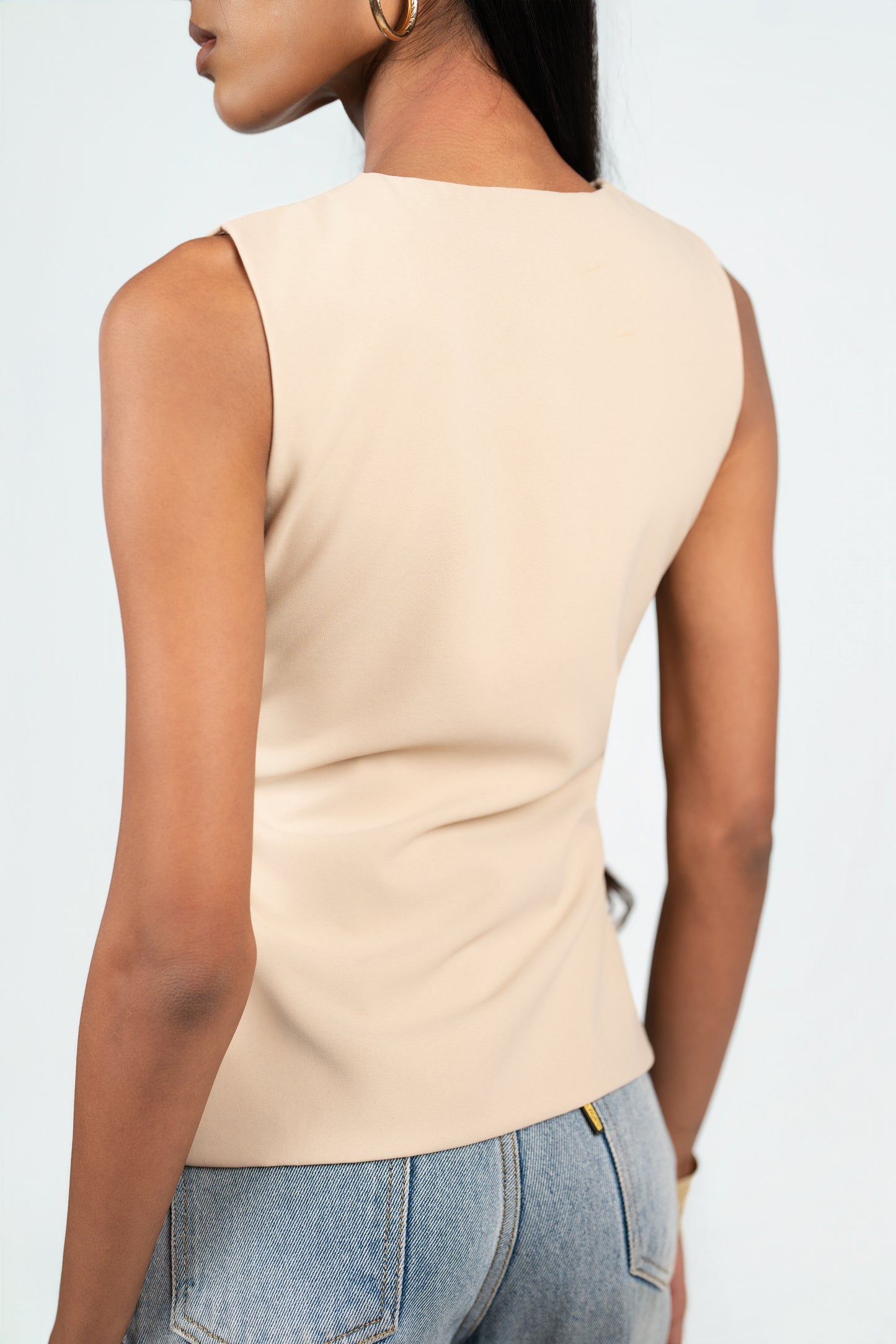 Textured Clasp Top
