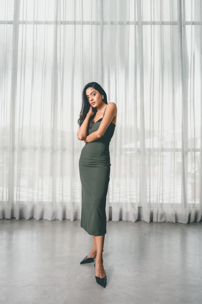 Lace Trim Fitted Midi