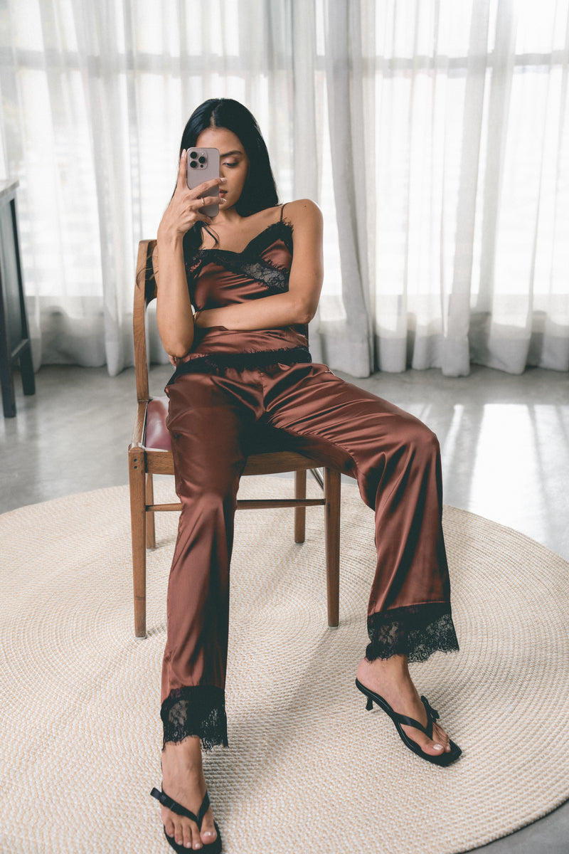 Contrast Lace Trousers