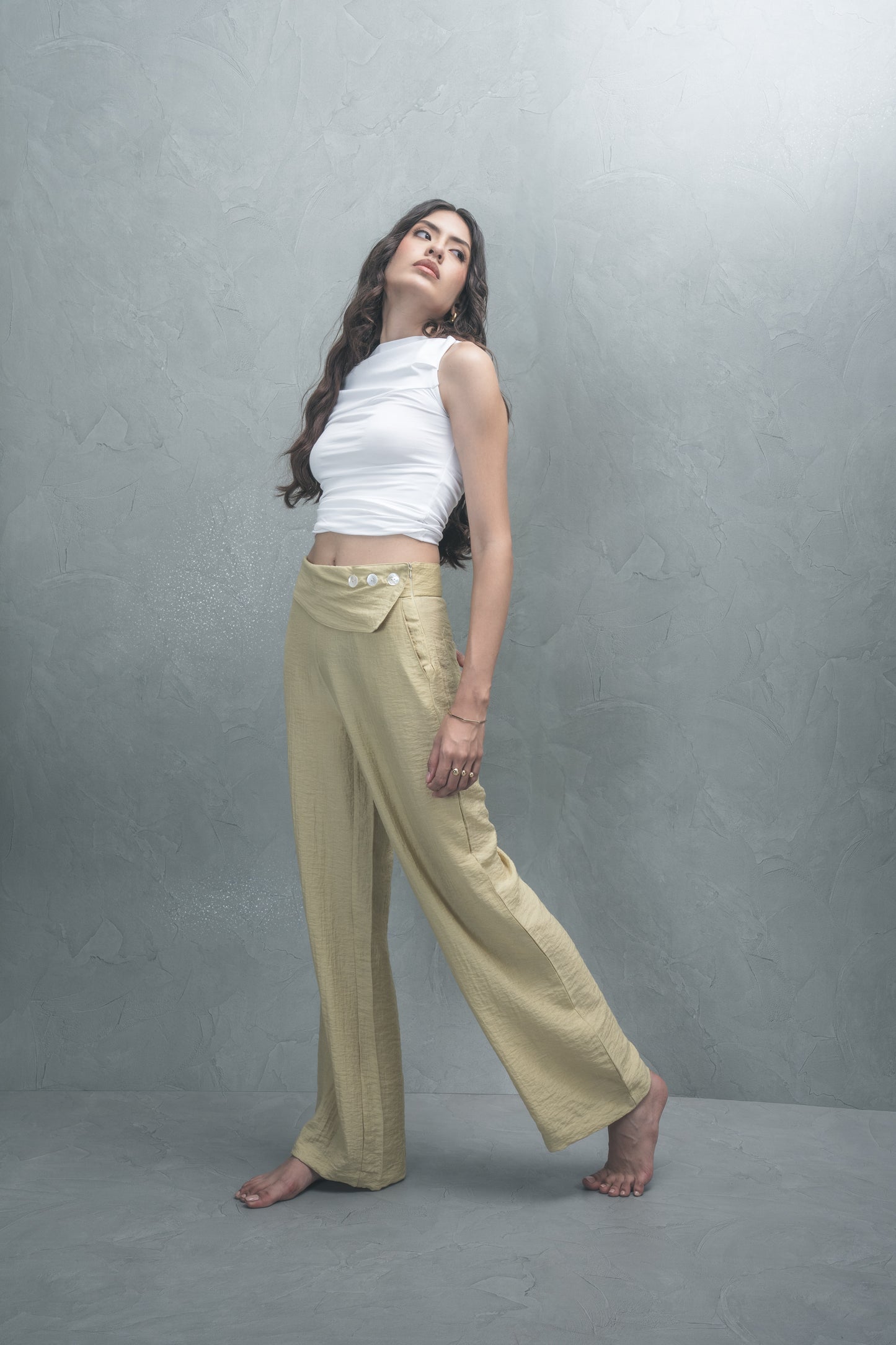 Wide-Leg Flap Trousers